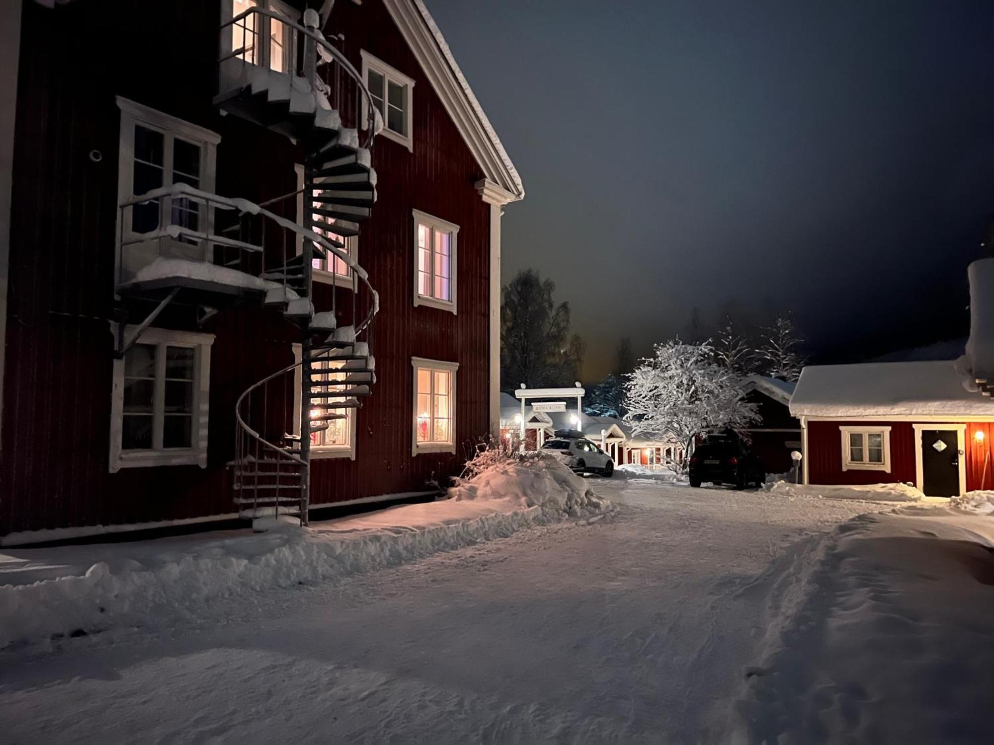 Svanstein Lodge Bagian luar foto